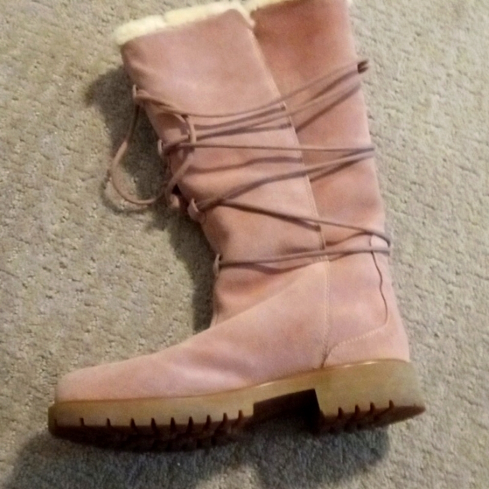 Women’s Fashion Winter Boots Size 7